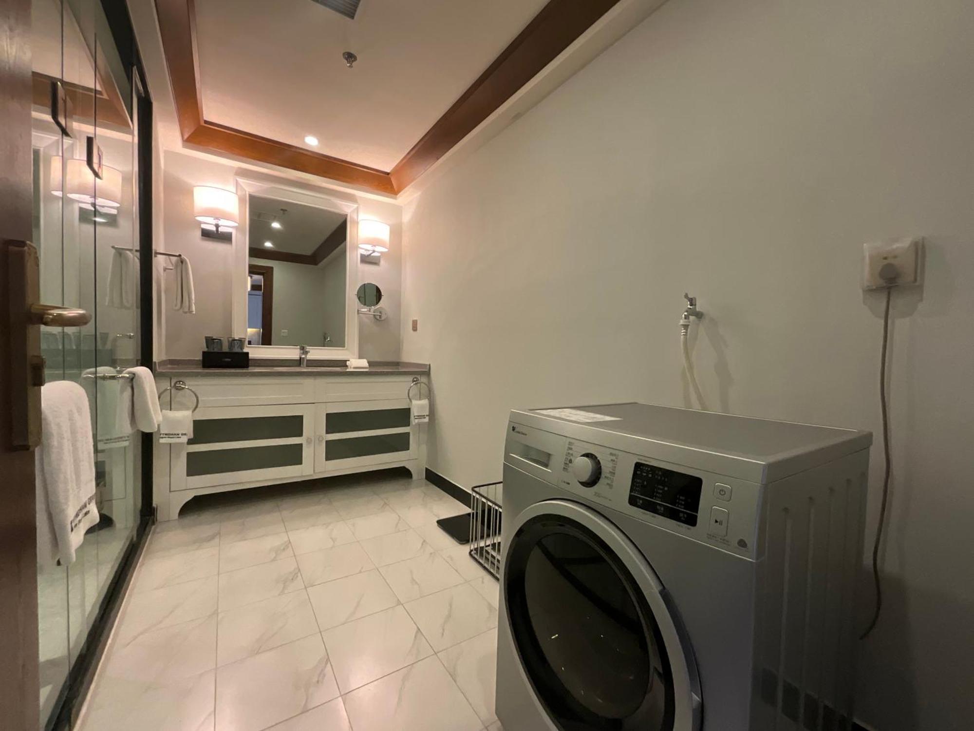 Kantharyar Serviced Apartment Yangon Esterno foto
