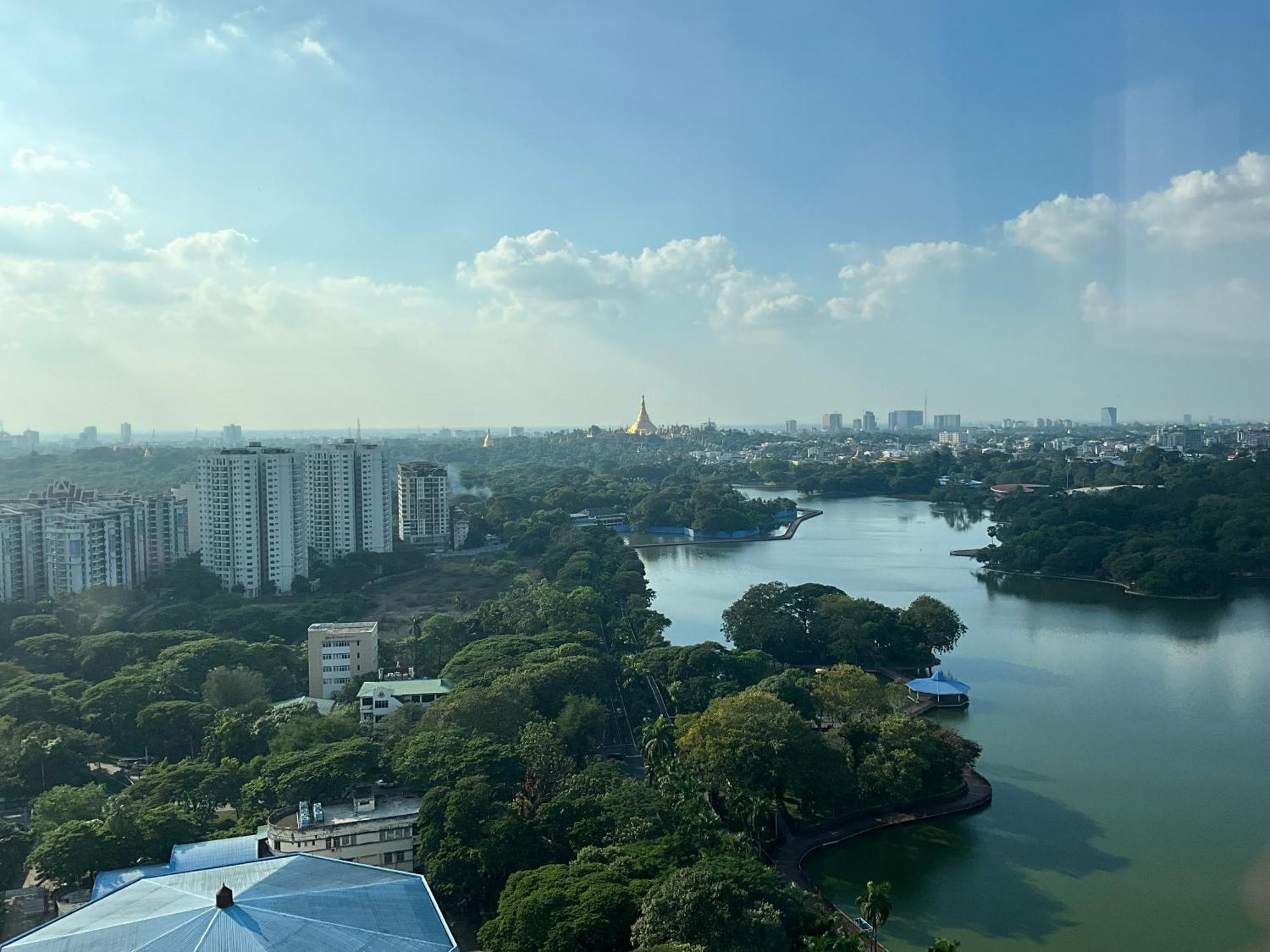 Kantharyar Serviced Apartment Yangon Esterno foto